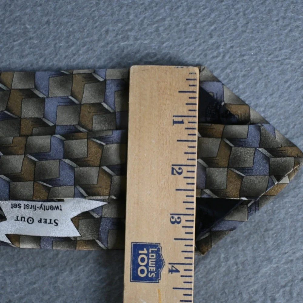Grateful Dead Mens‎ Step Out Twenty-First Set Silk Tie OS Gold Grey Geometric